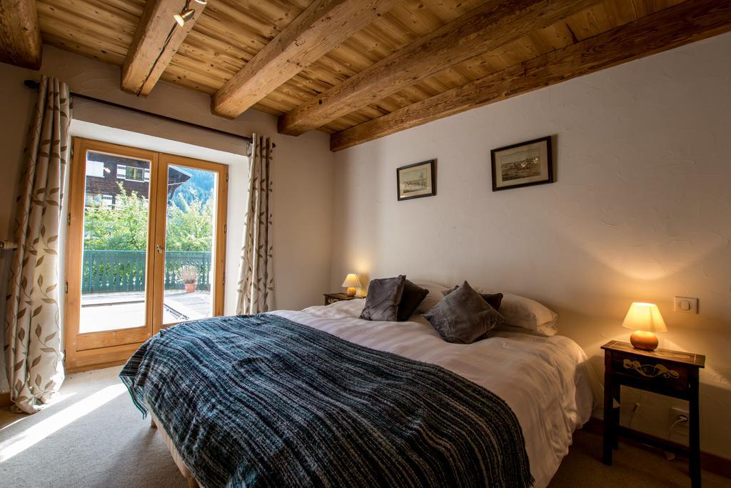 La Ferme Du Chateau Abondance エクステリア 写真