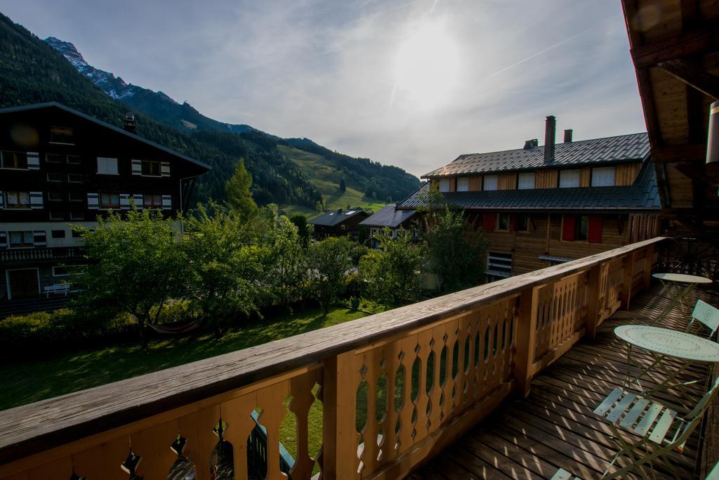 La Ferme Du Chateau Abondance エクステリア 写真