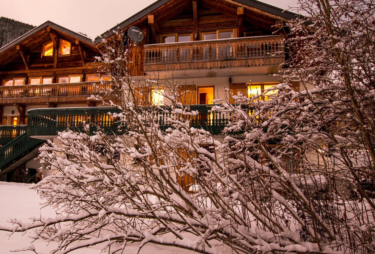 La Ferme Du Chateau Abondance エクステリア 写真